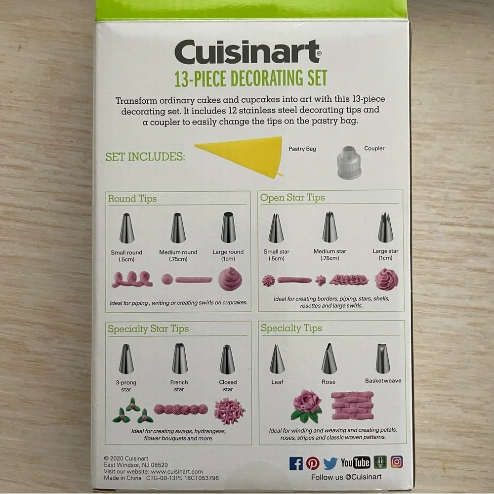 Cuisinart 13 piece decorating kit